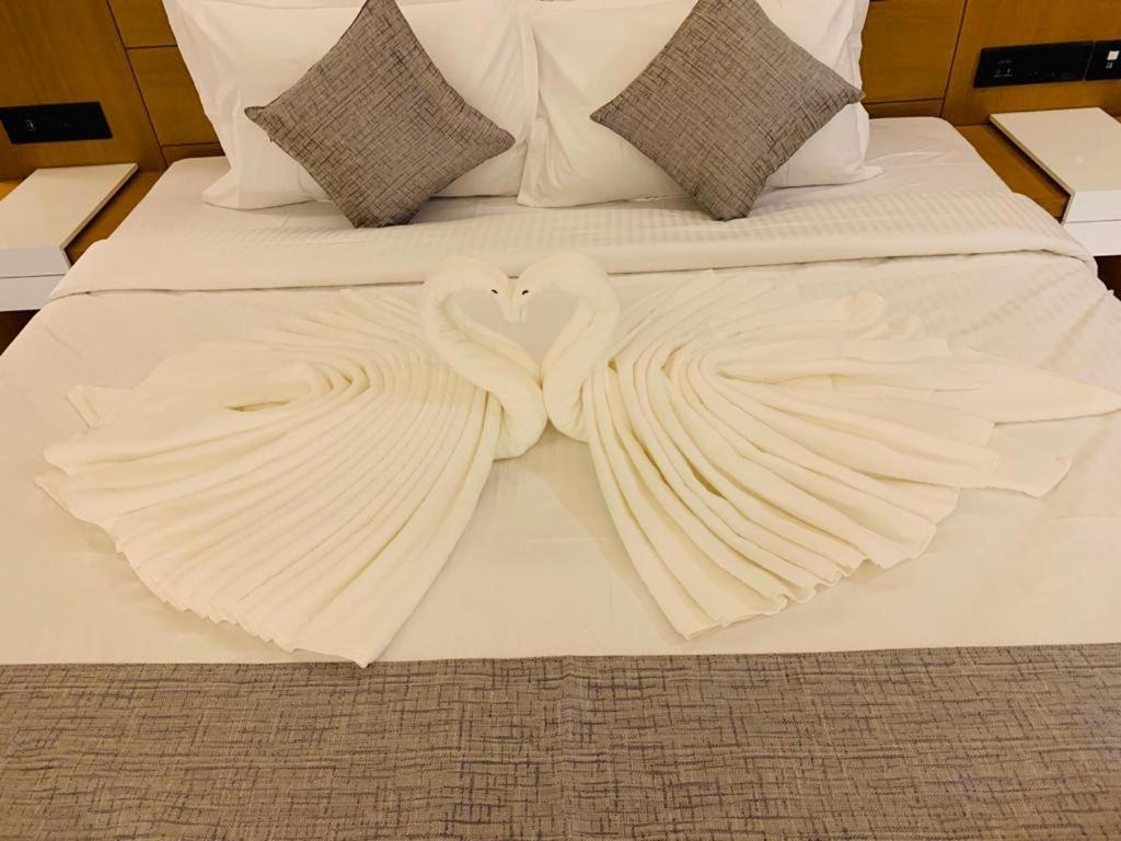 ホテル Mothimahal Residency Thrissur エクステリア 写真